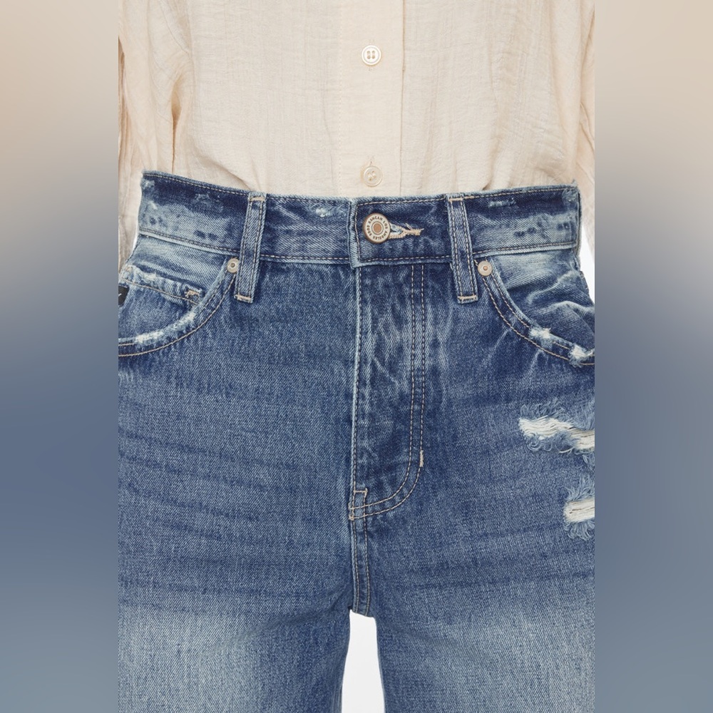 Lydia Ultra High Rise 90’s Flare Jeans - Picture 7 of 12